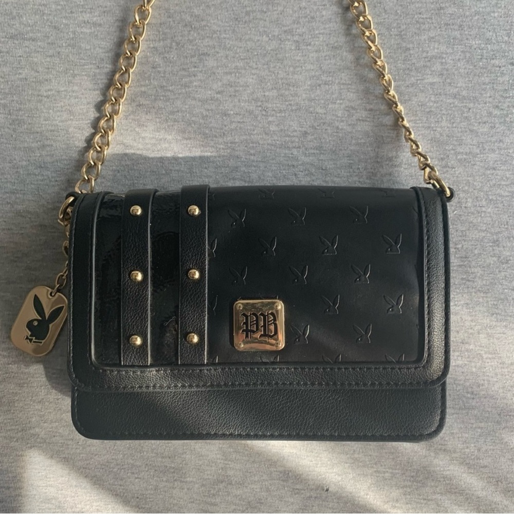 Playboy Bunny Crossbody Organizer Chain Bag